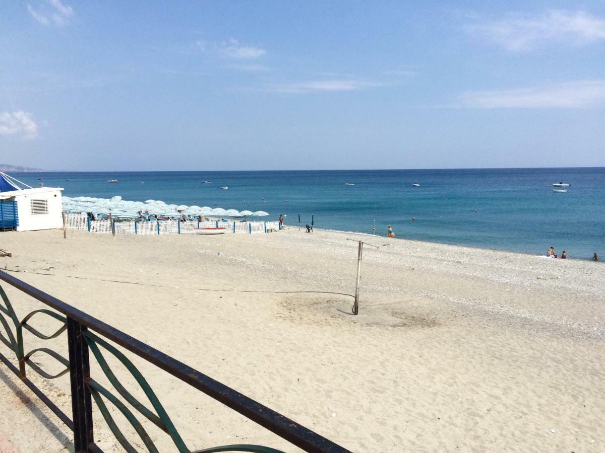 B&B Zia Iaia Siderno Εξωτερικό φωτογραφία
