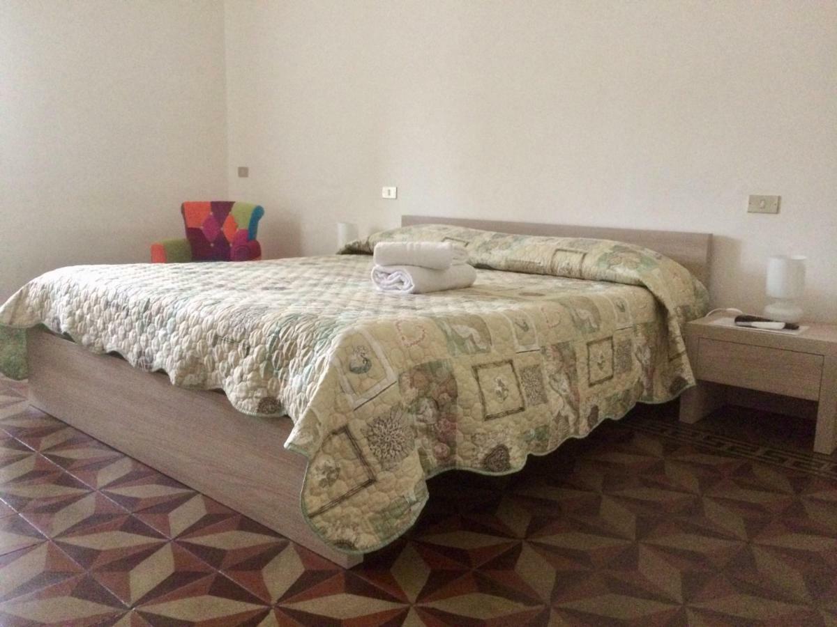 B&B Zia Iaia Siderno Εξωτερικό φωτογραφία
